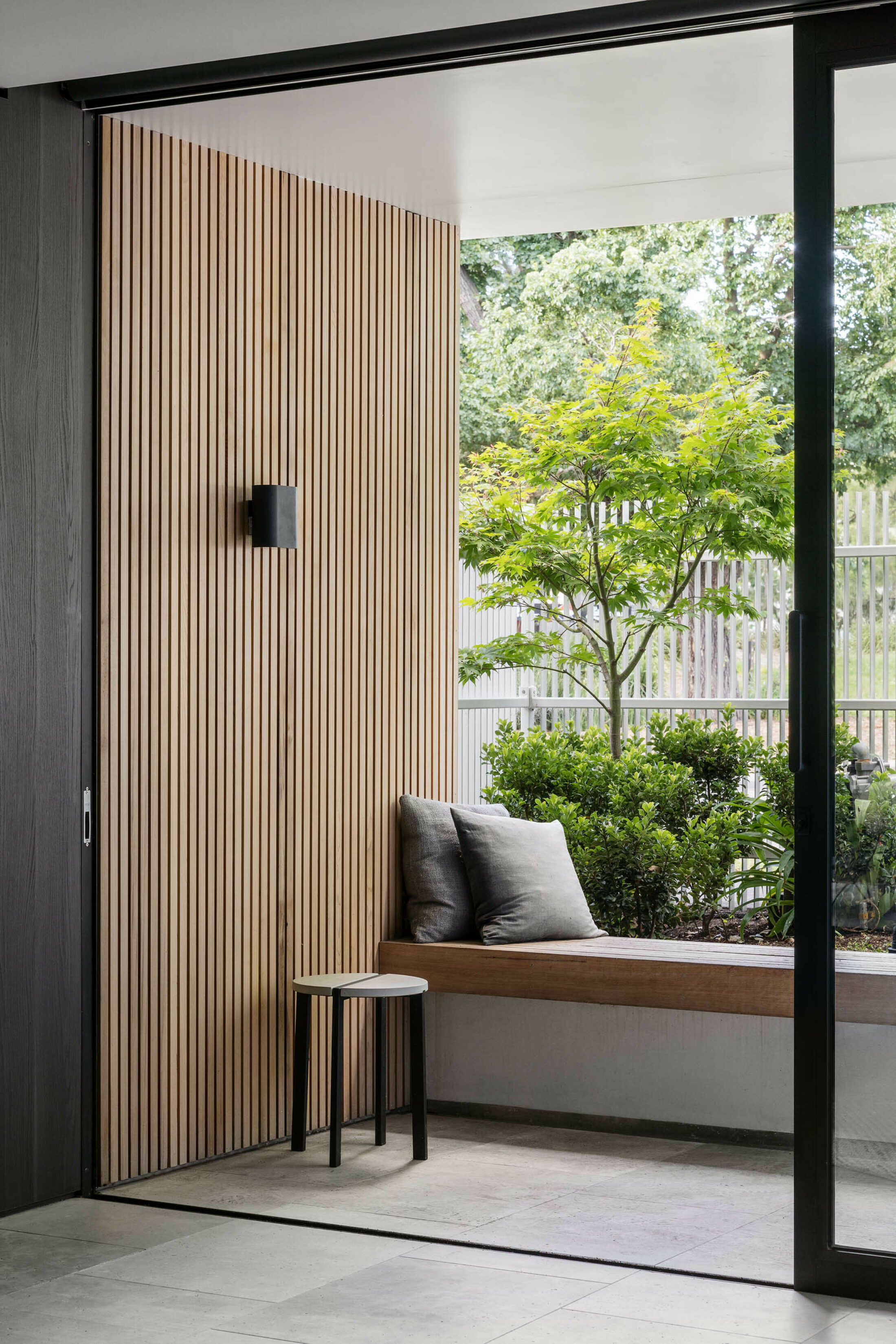 LP1223 18 Nelson Rd 027