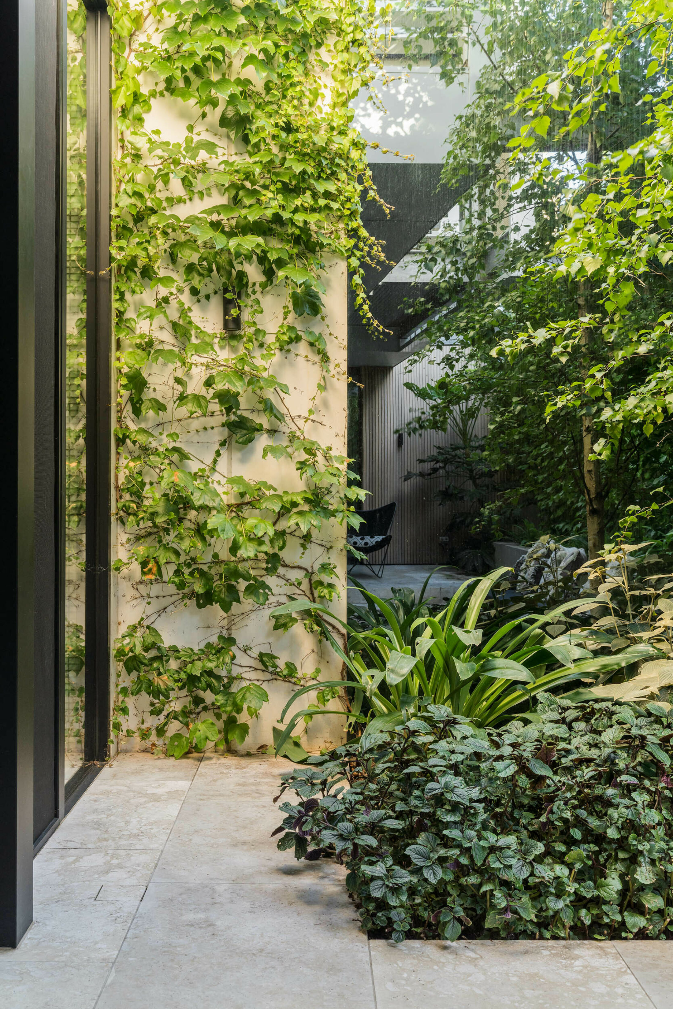 LP1223 18 Nelson Rd 138