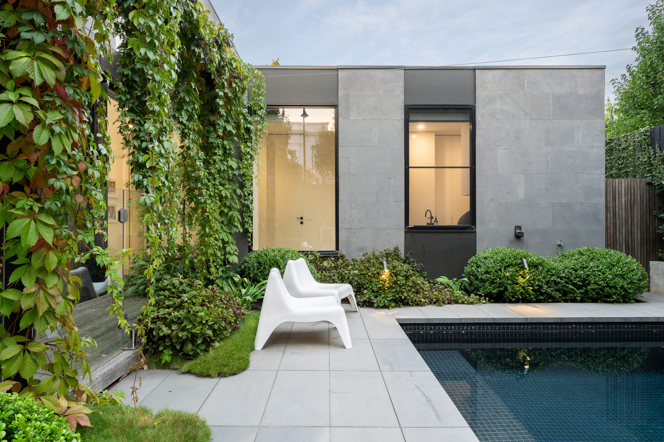 LP1430 4 Higham Rd 128