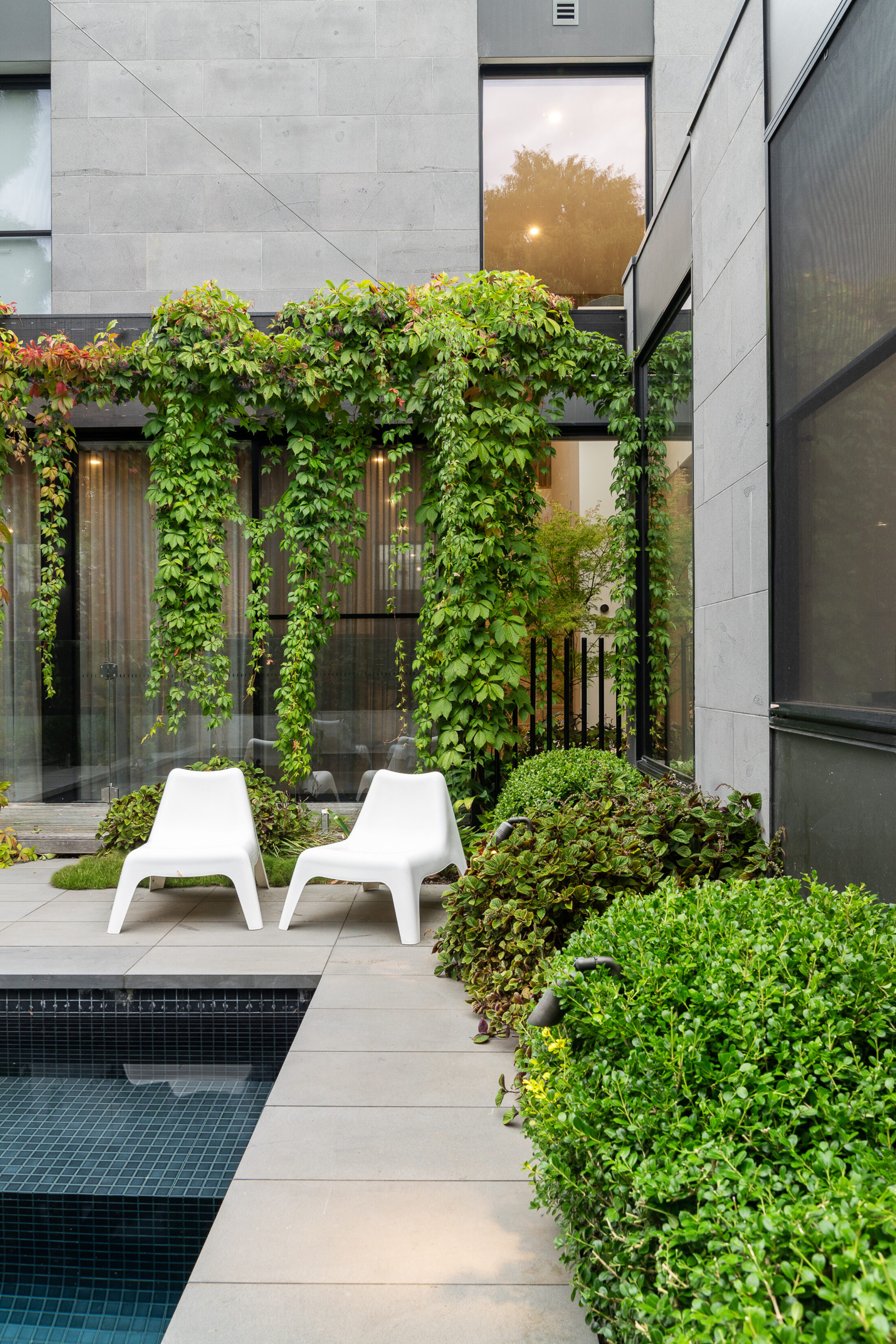 LP1430 4 Higham Rd 220