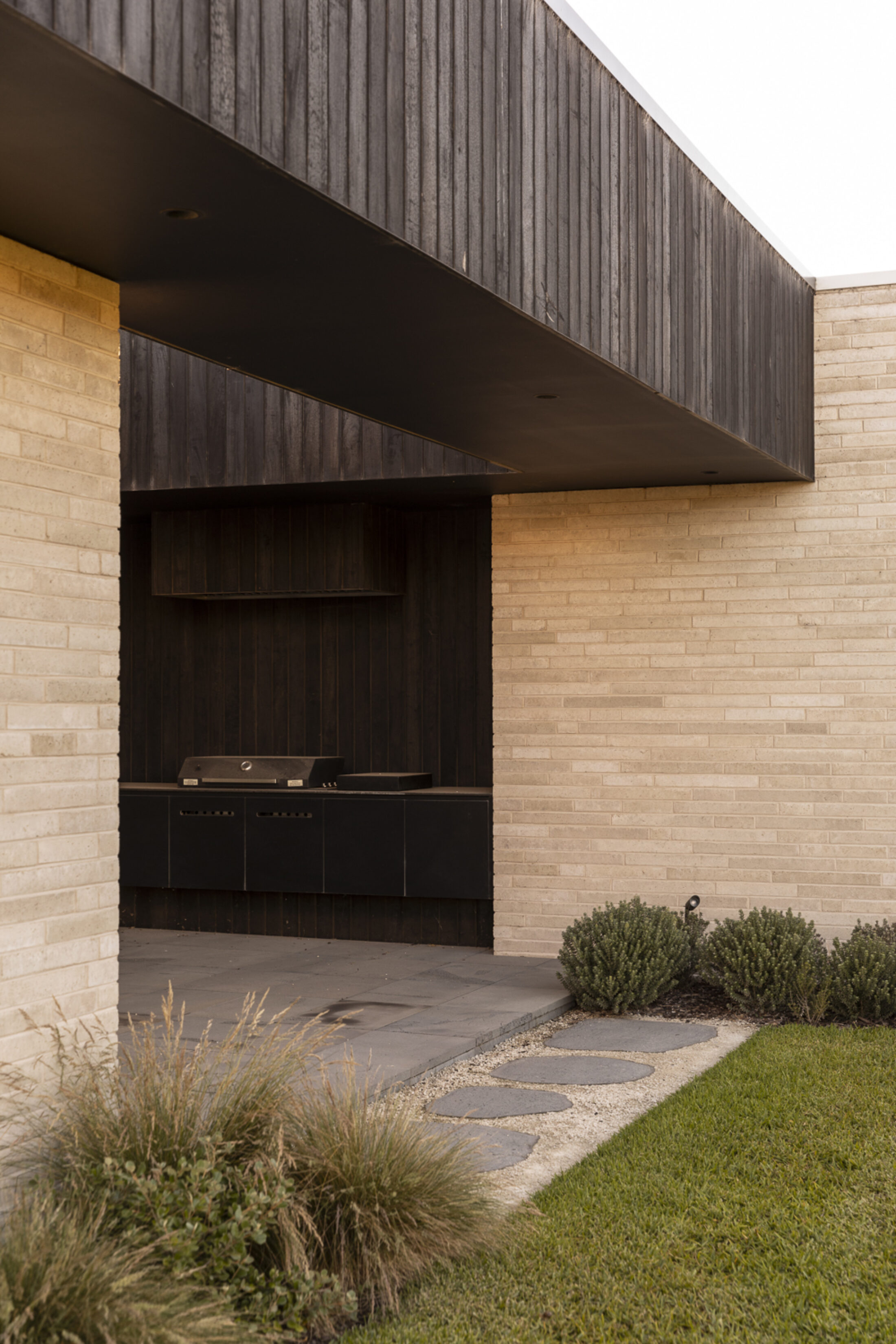 Lee Landscapes 8385 Gemmola LR