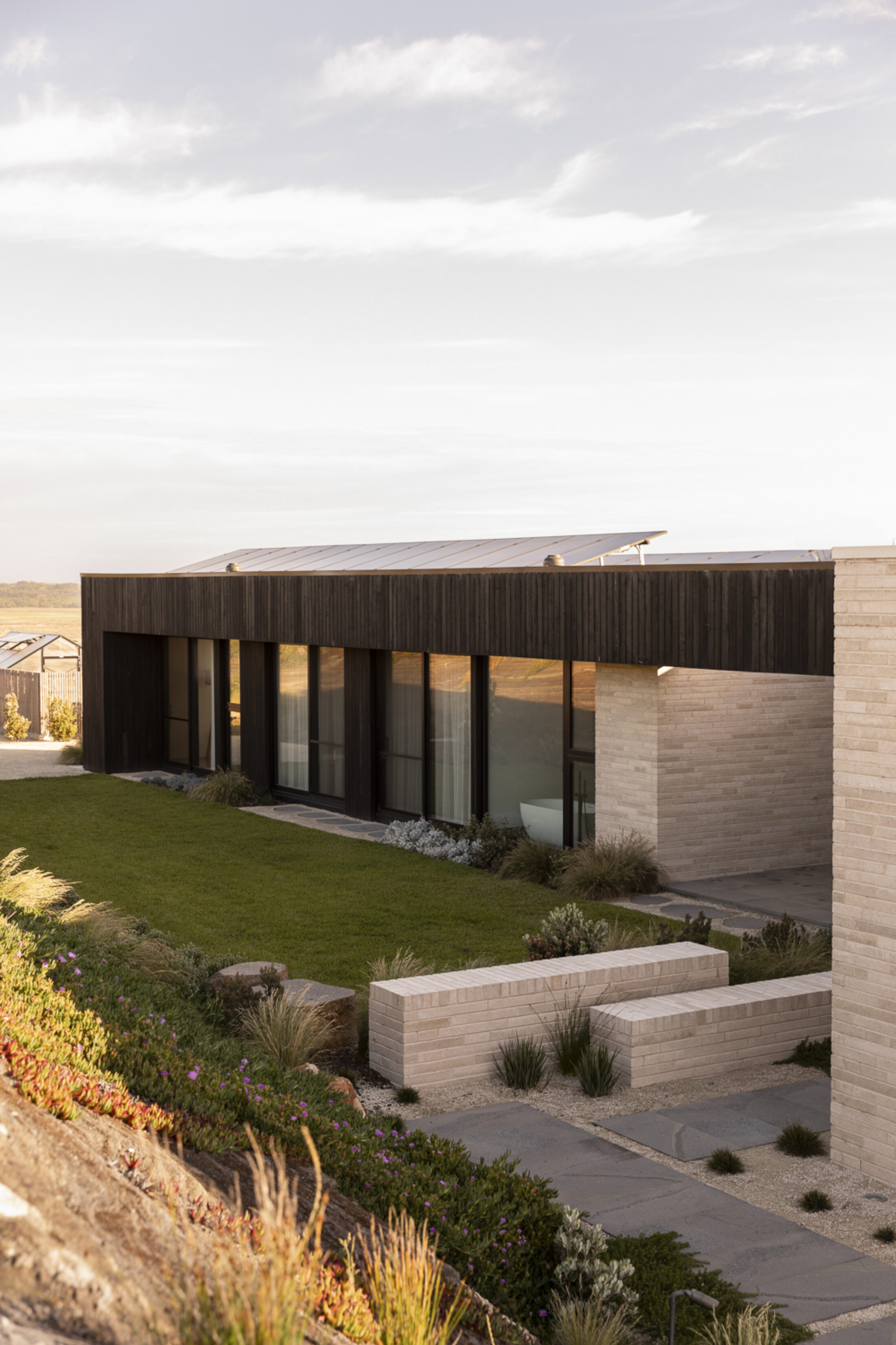 Lee Landscapes 8409 Gemmola LR