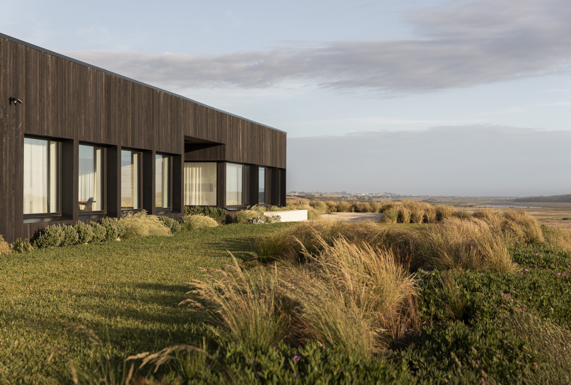 Lee Landscapes 8545 Gemmola LR