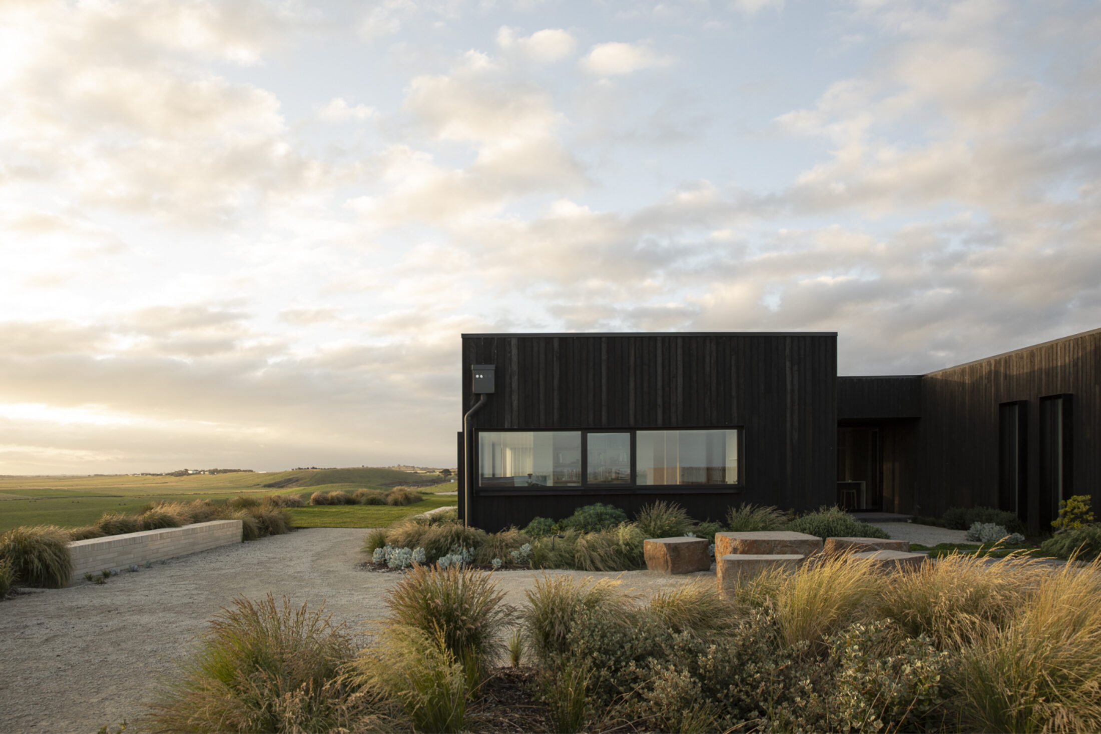 Lee Landscapes 8636 Gemmola LR